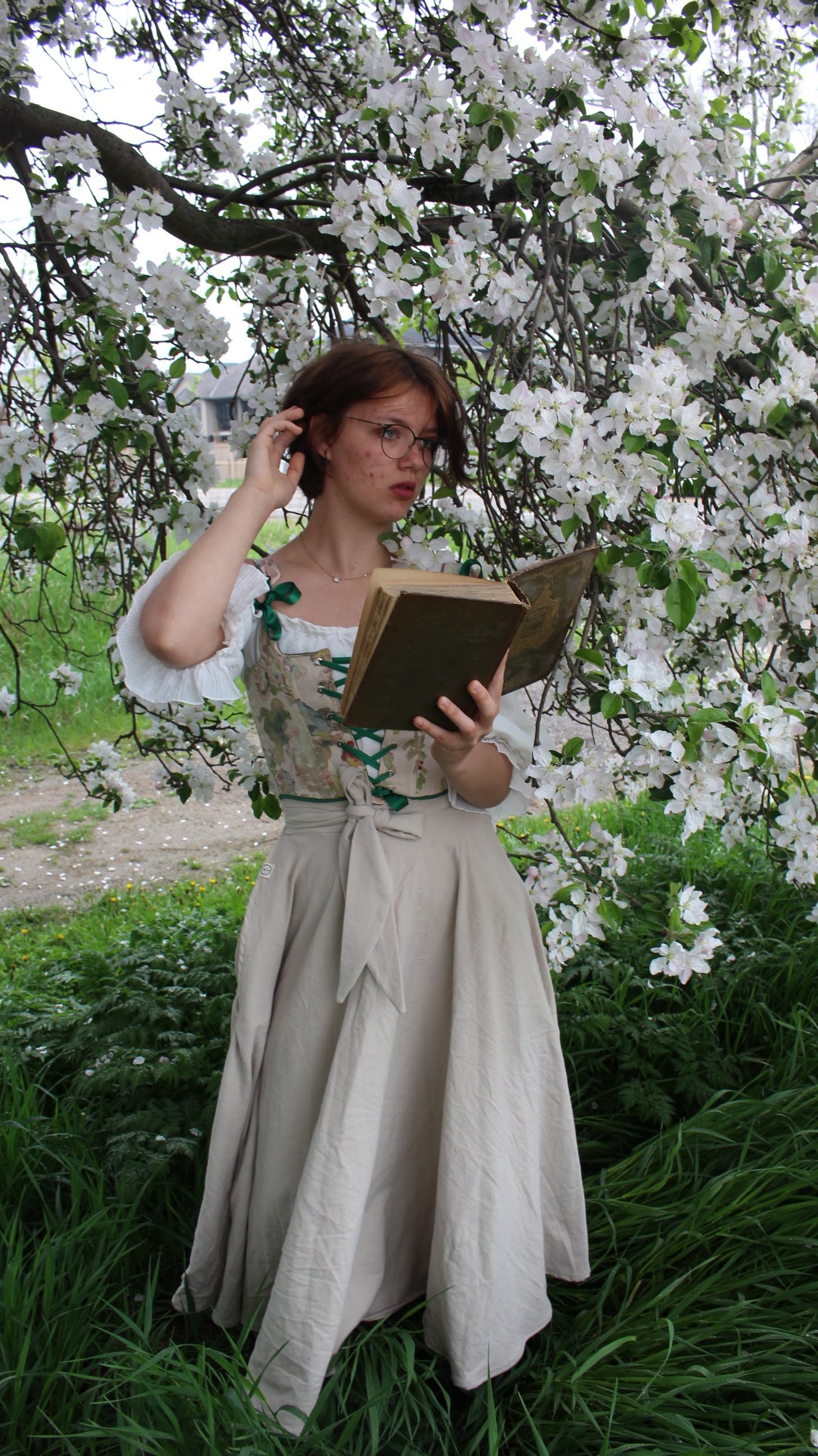 Beth Upcycled Side-Split Skirt - Beige XS/S